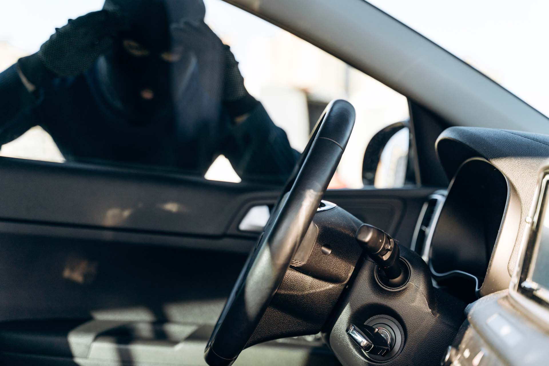 The Modern Car Thief's High-Tech Toolkit: A Look into Relay Attacks